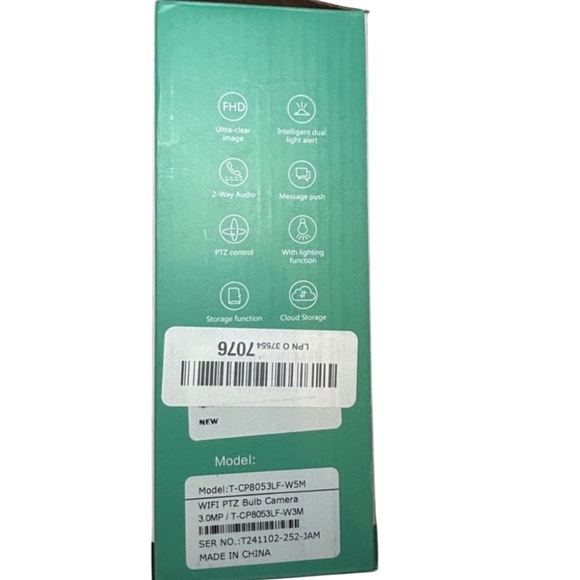 WiFi Light Bulb Security Camera with Night Vision Motion Detection Two-Way Audio - Picture 3 of 4